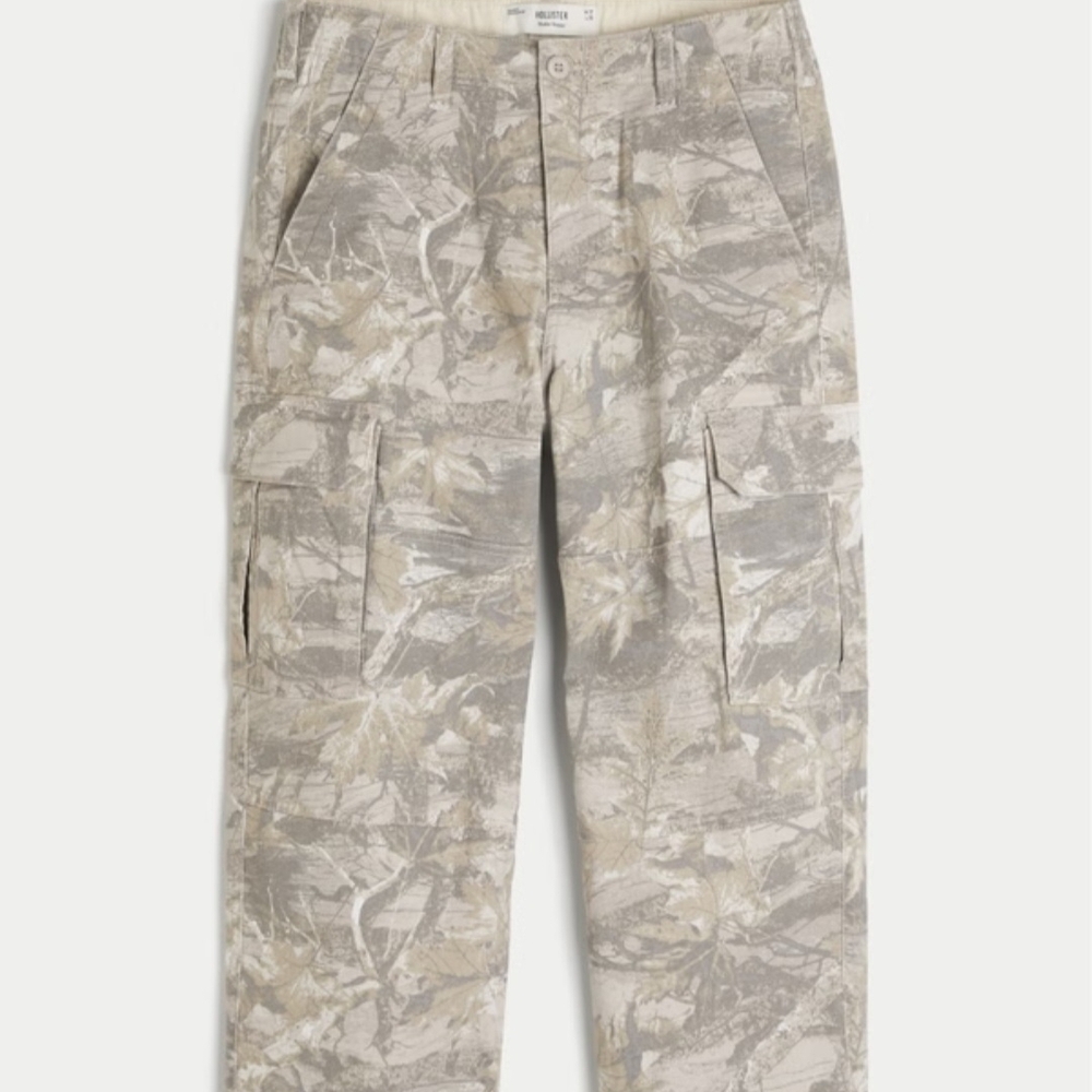 Hollister Men's Gray Camouflage Cargo Pants Baggy Skater